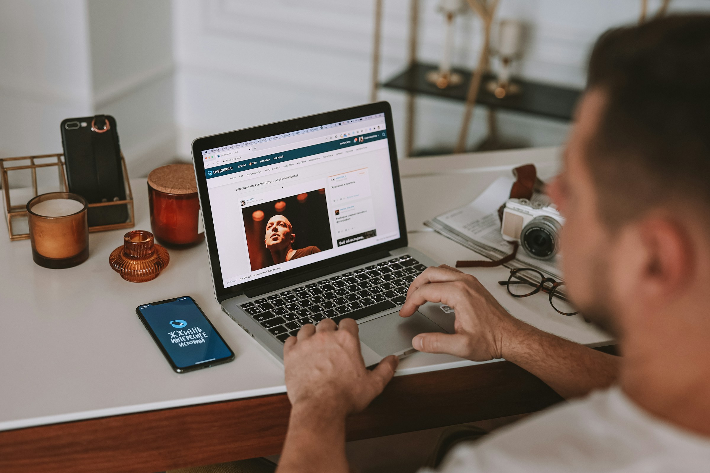 How AI Detectors Can Help Reduce Content Spam & Ghostwriting on Forums